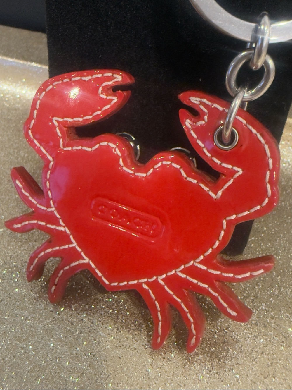 ❤️ Coach Limited Edition Red Crab Patent Leather Embossed Charm Key Ring - Rare! - Picture 7 of 15